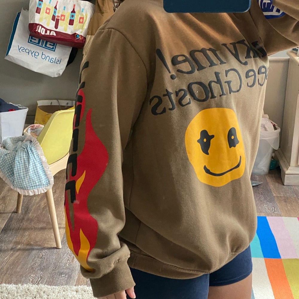 Graphic sweatshirt
